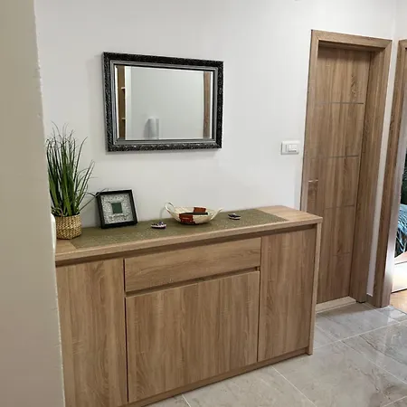 Family Διαμέρισμα *